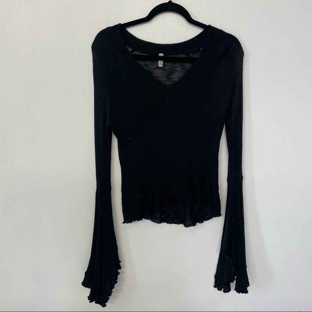 Free people Flare sleeve top